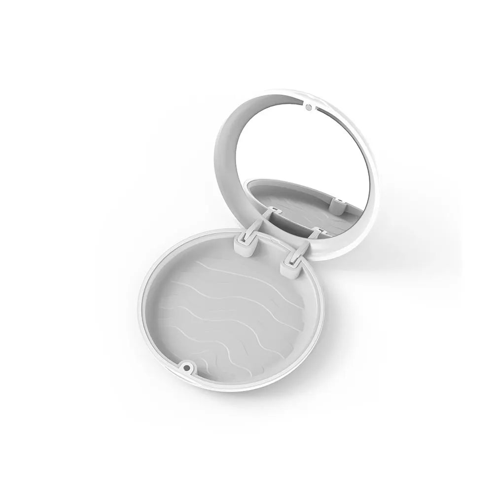Snap Case in White/Gray color